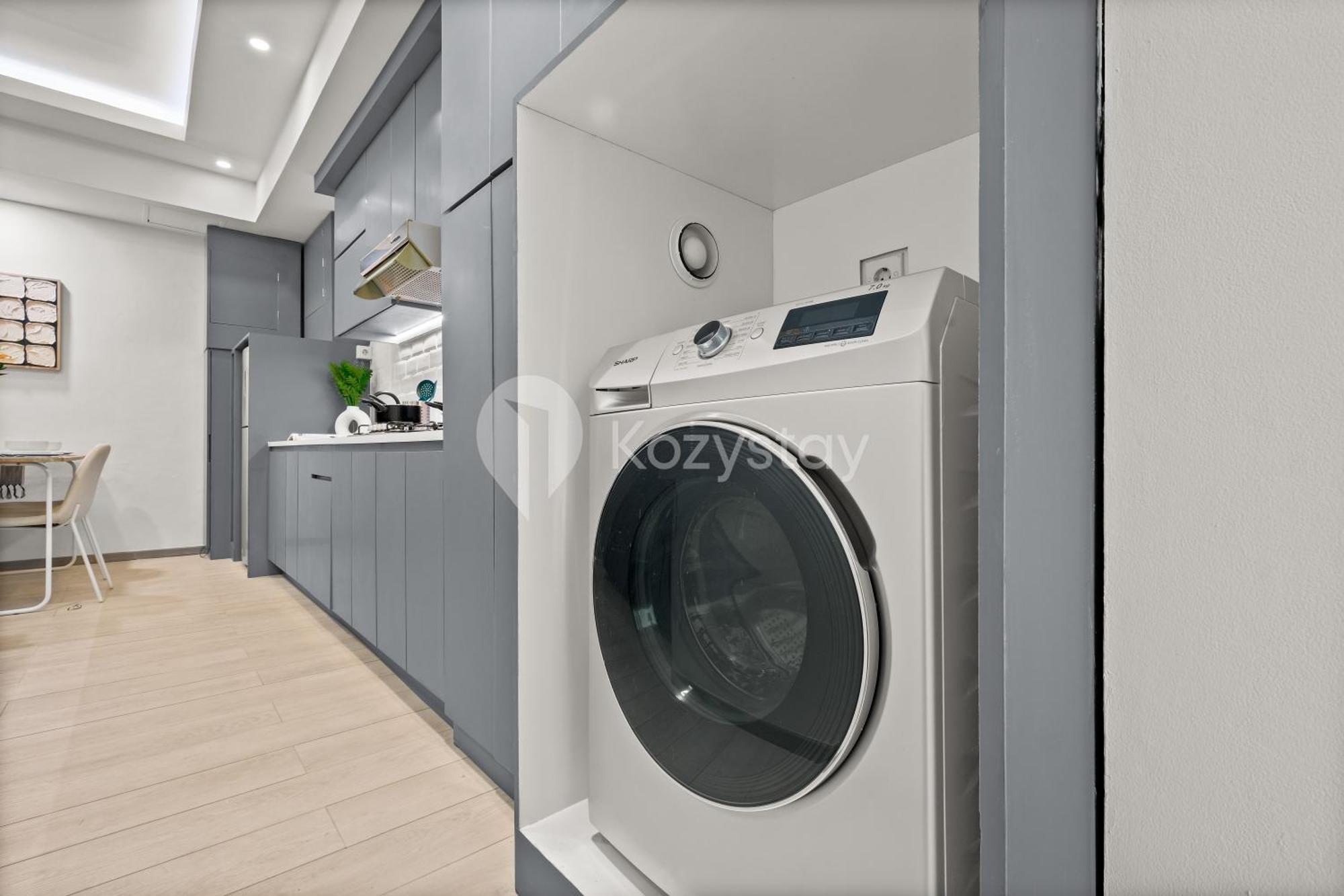 Apartemen Alora By Kozystay - Lebak Bulus